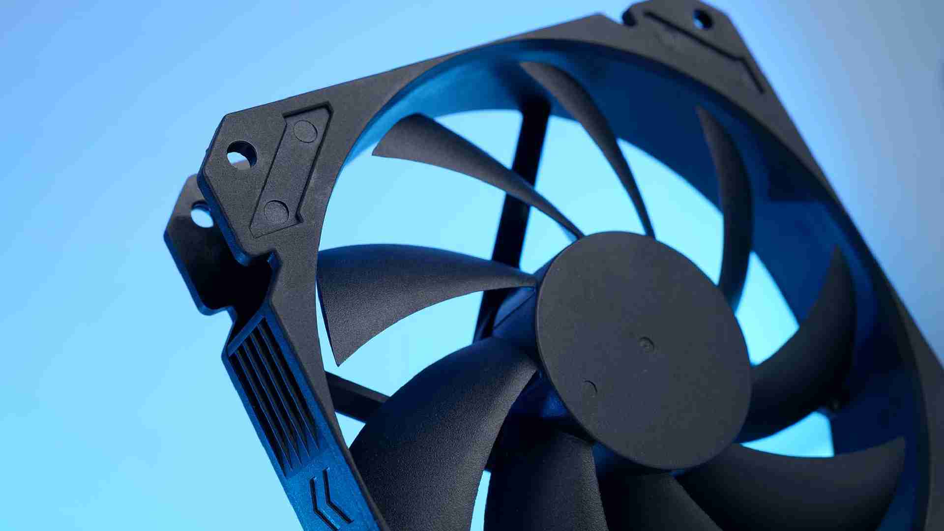 Alphacool Core 120 3000RPM Review
