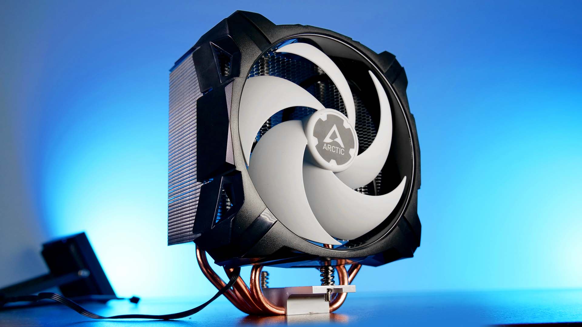 arctic-freezer-35-design2