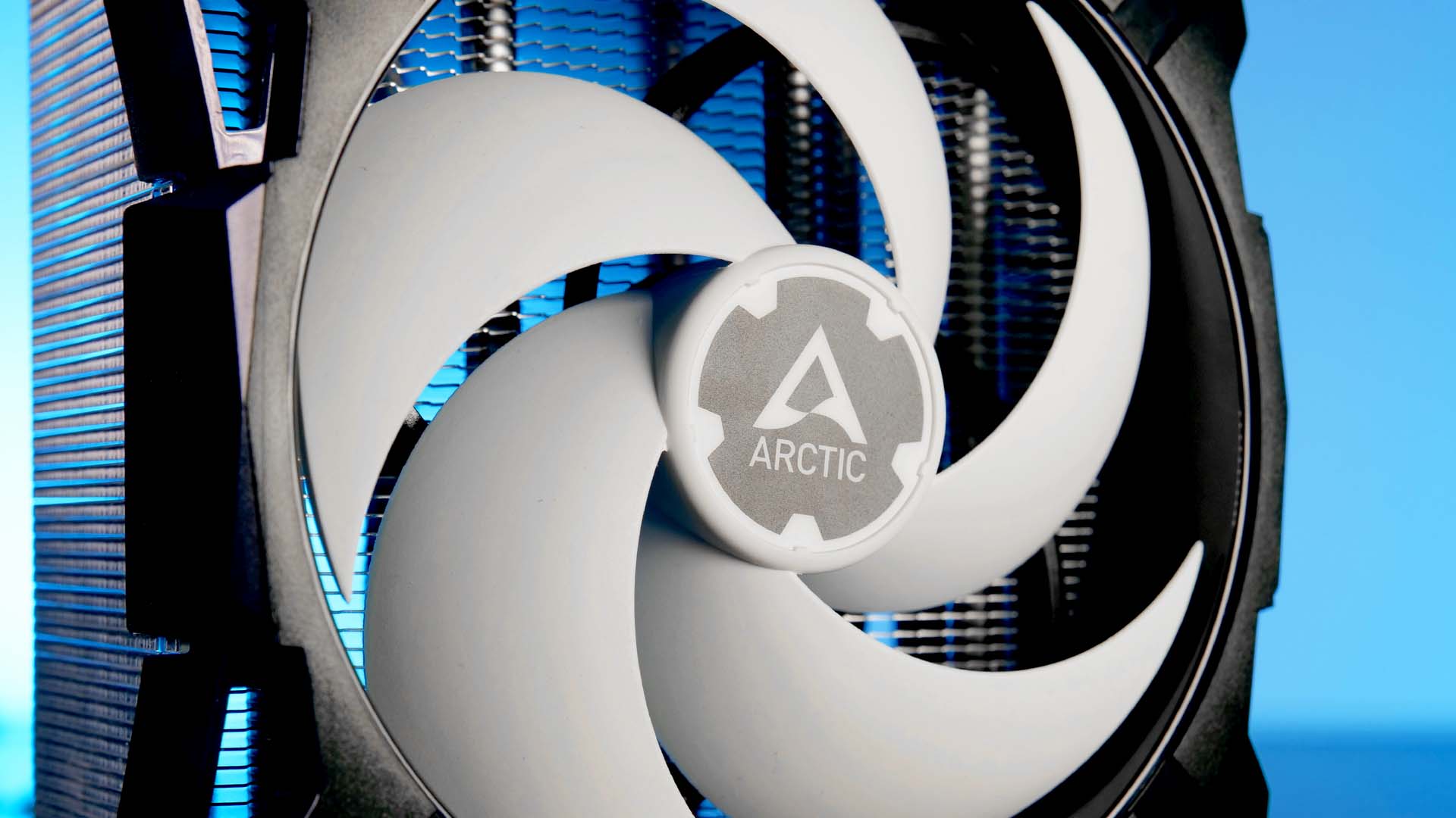 arctic-freezer-35-design2