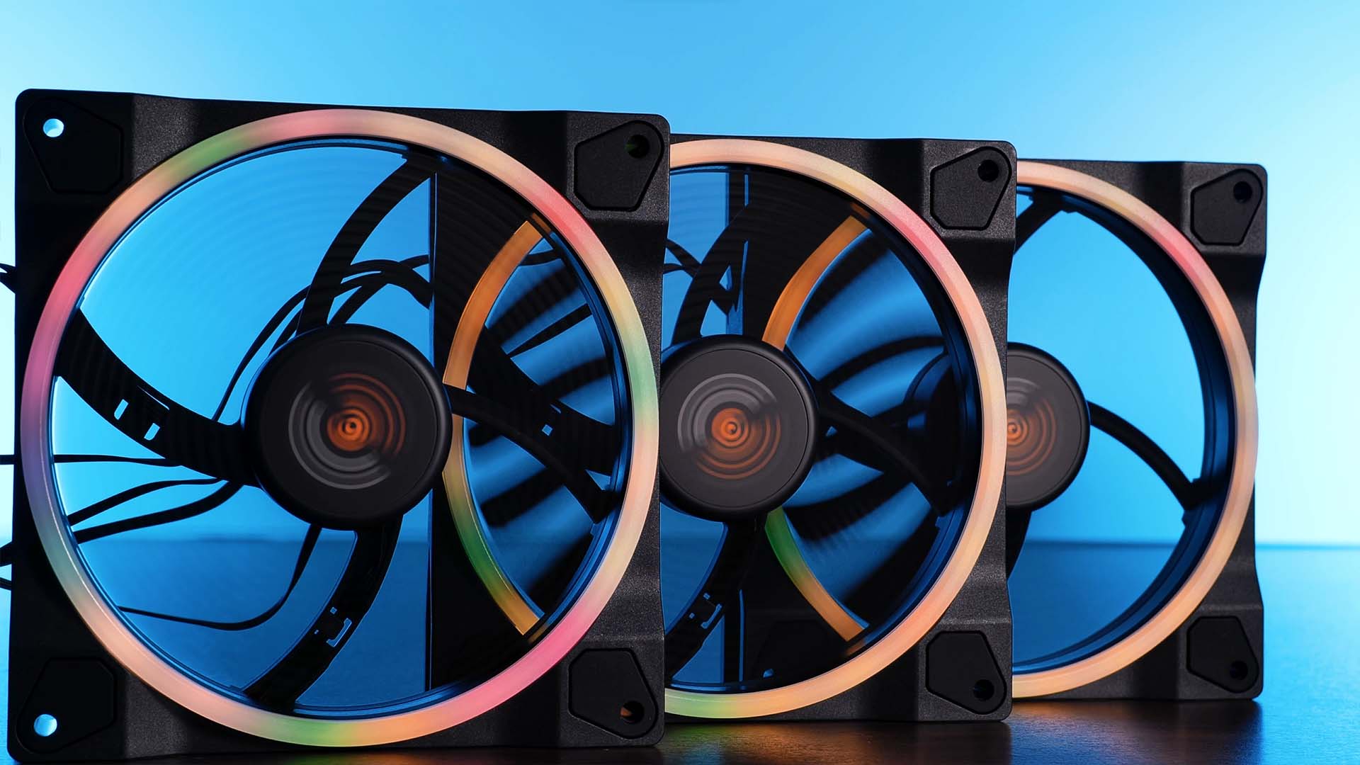be quiet! Light Wings 140mm PWM Fan Review - Hardware Busters