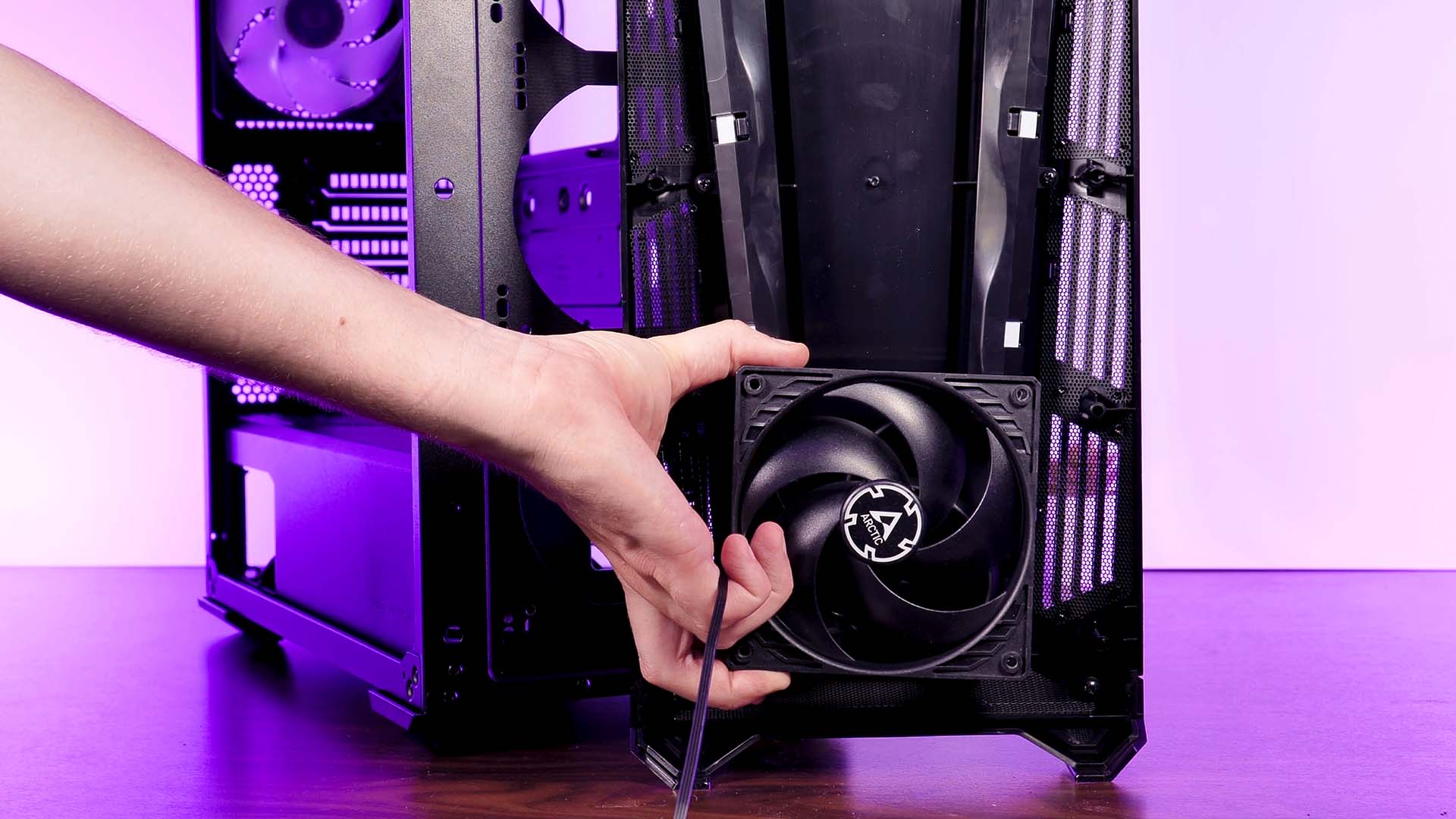 cooler-master-mb540-front-fans