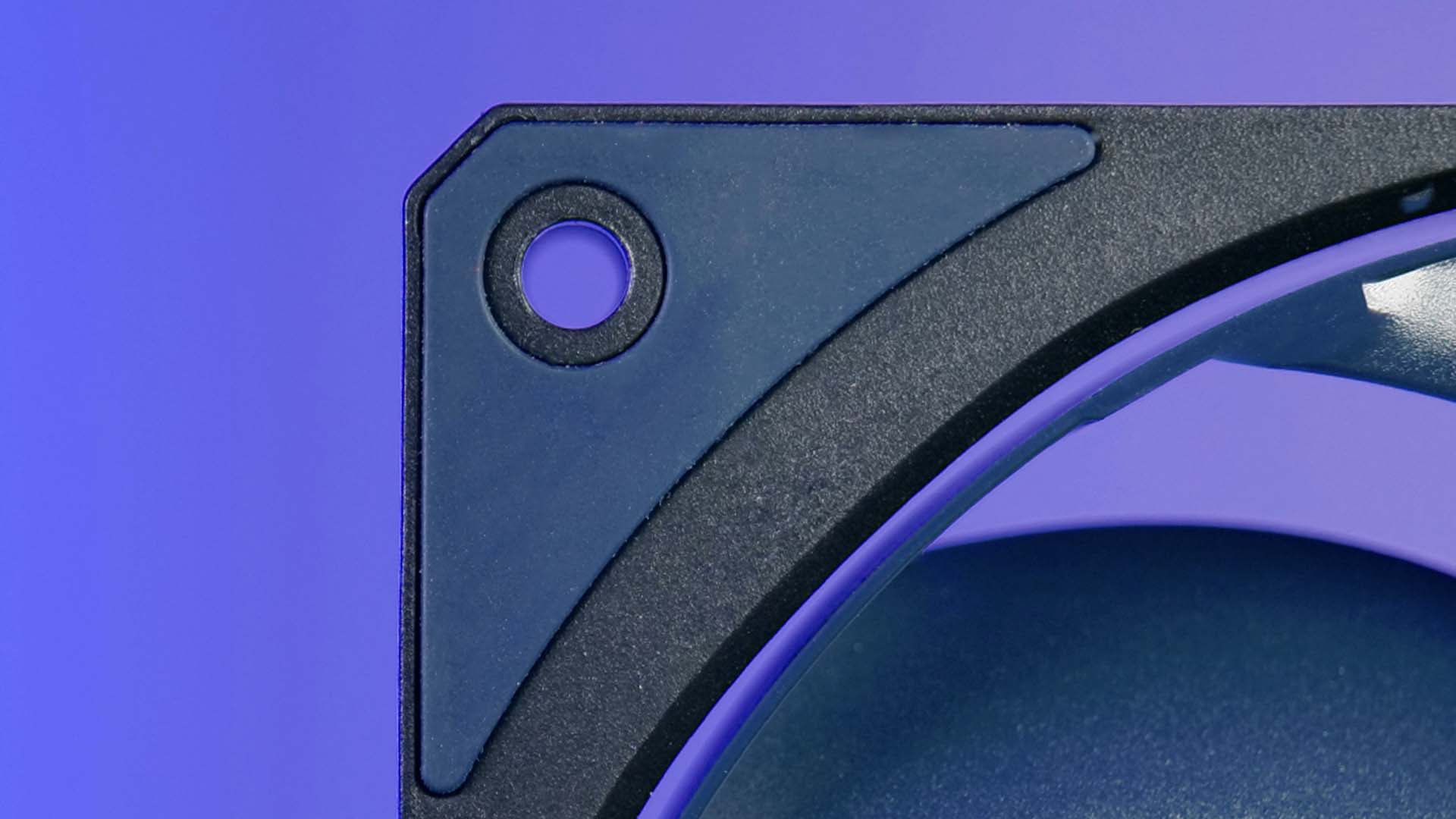 cooler-master-mobius-120-design2