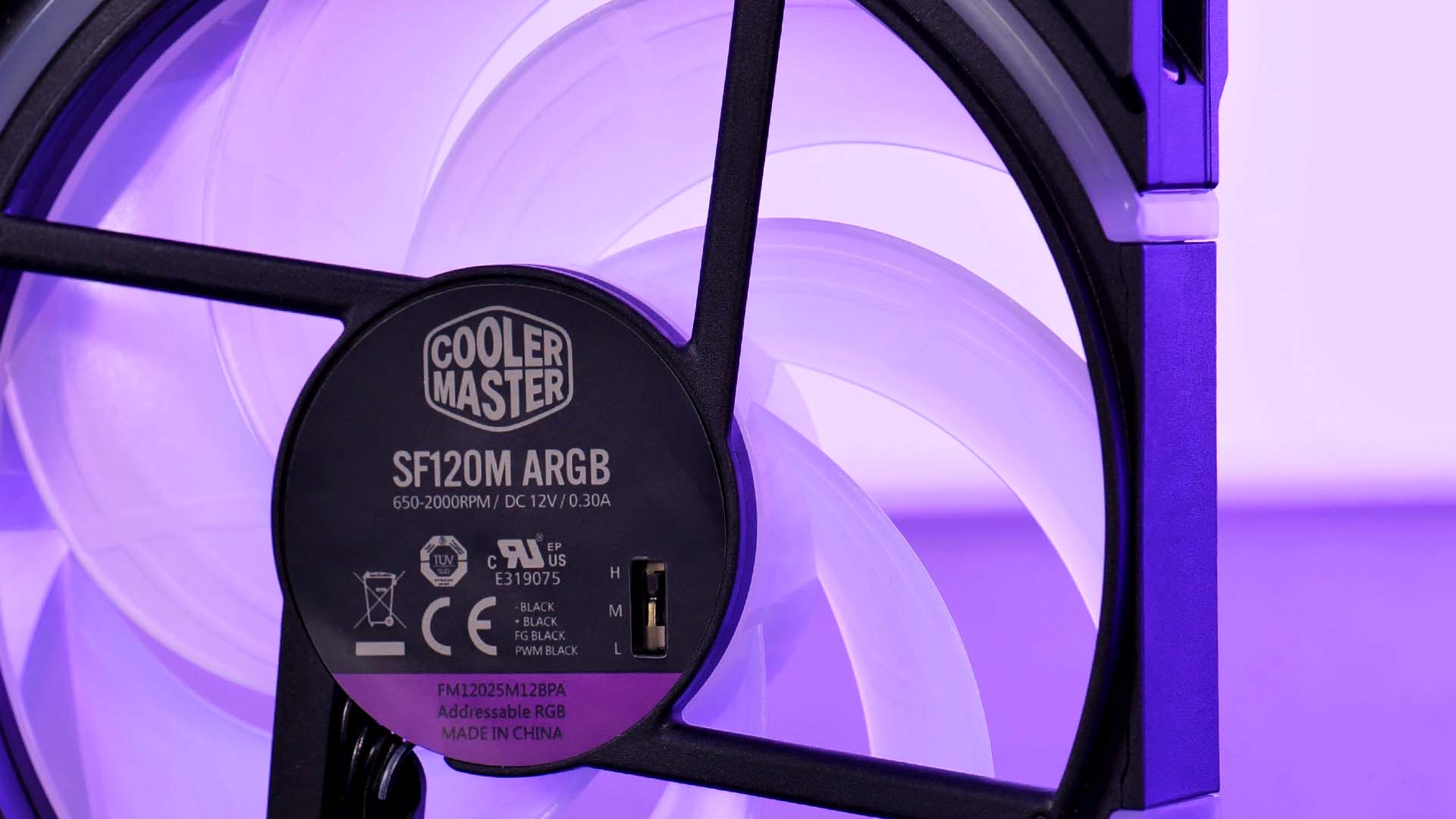 cm-sf120m-argb-fan-speed-limiter