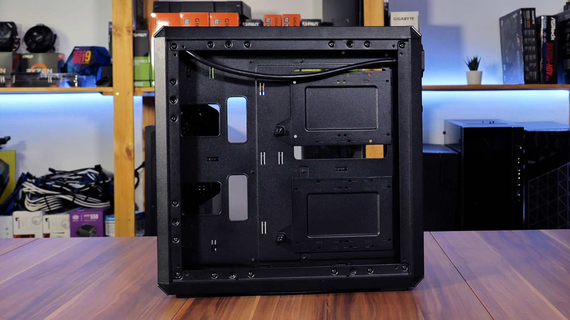 coolermaster-masterbox-q500l-hdd