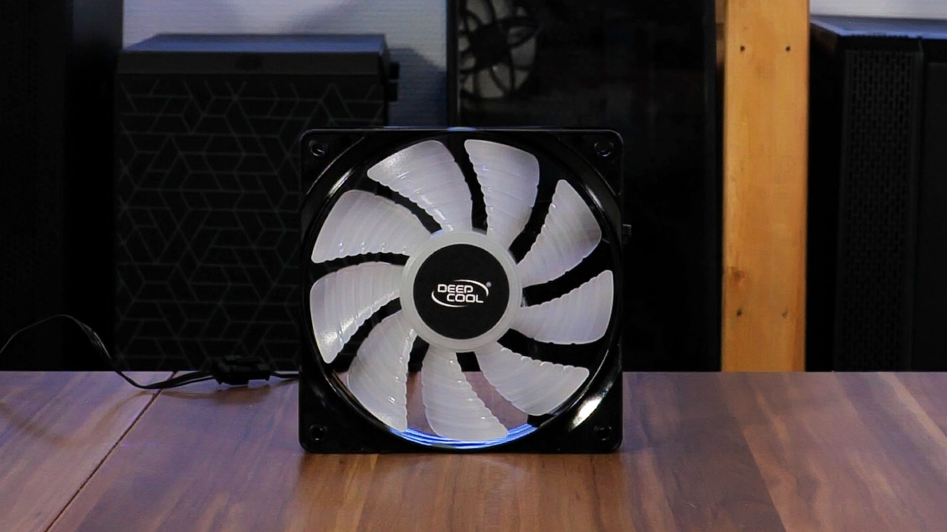 deepcool-gammaxx-l120-v2-fan