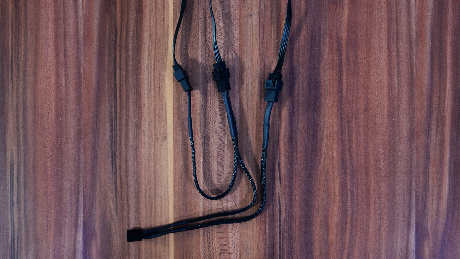 inter-tech-rs-06-pwm-splitter