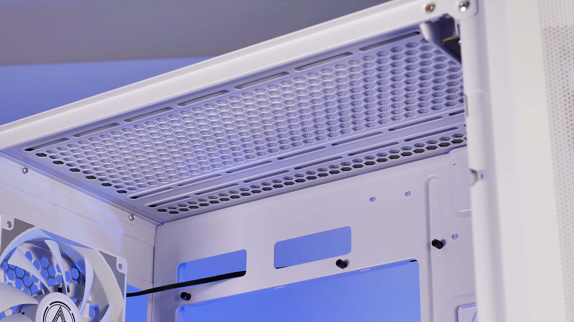 montech-sky-one-lite-fans-top