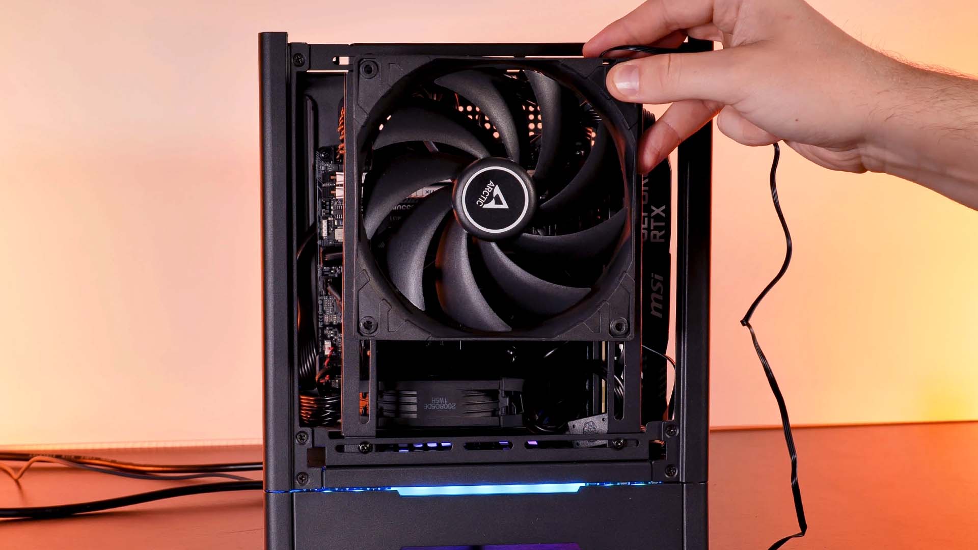 nouvolo-borg-140-fan