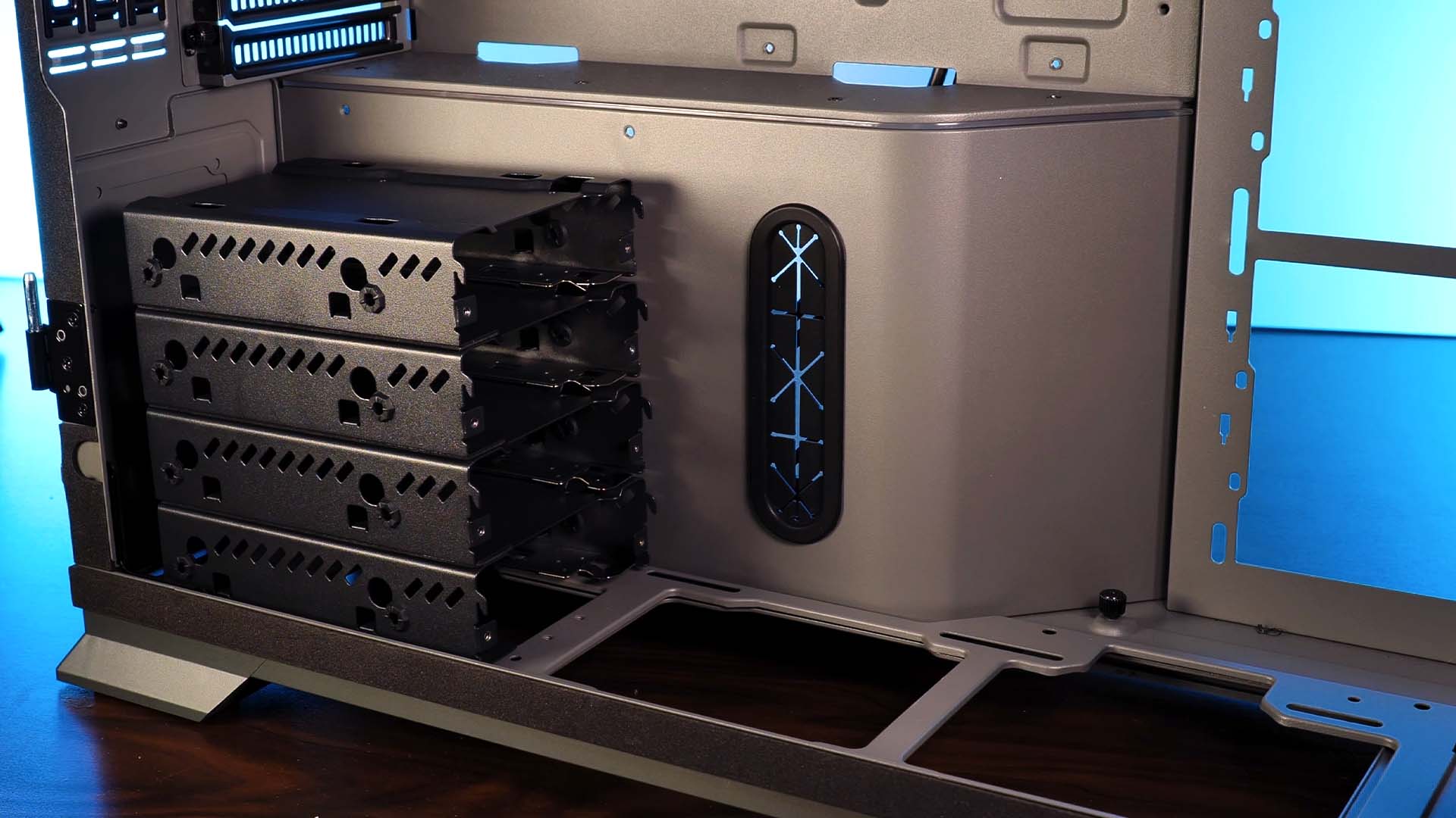 phanteks-enthoo-719-hdd2