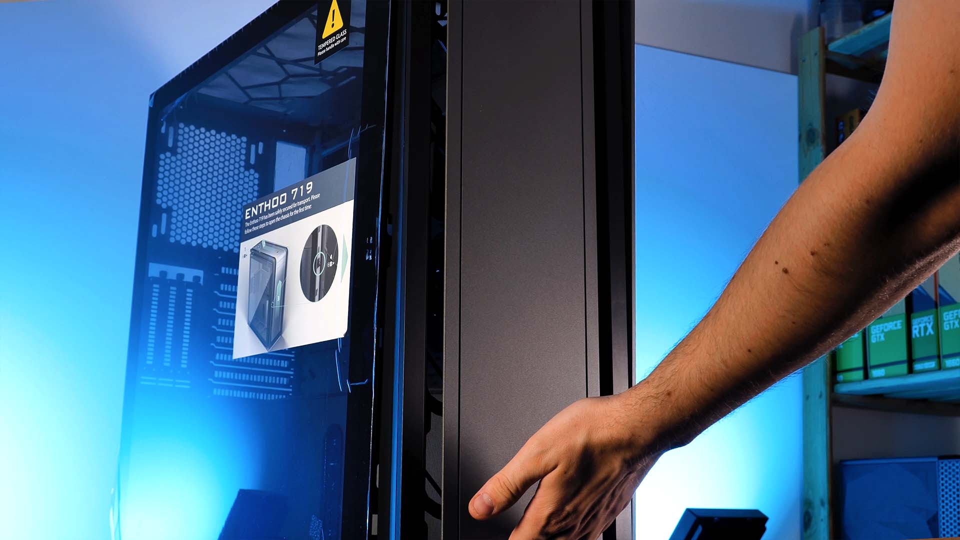 phanteks-enthoo-719-front