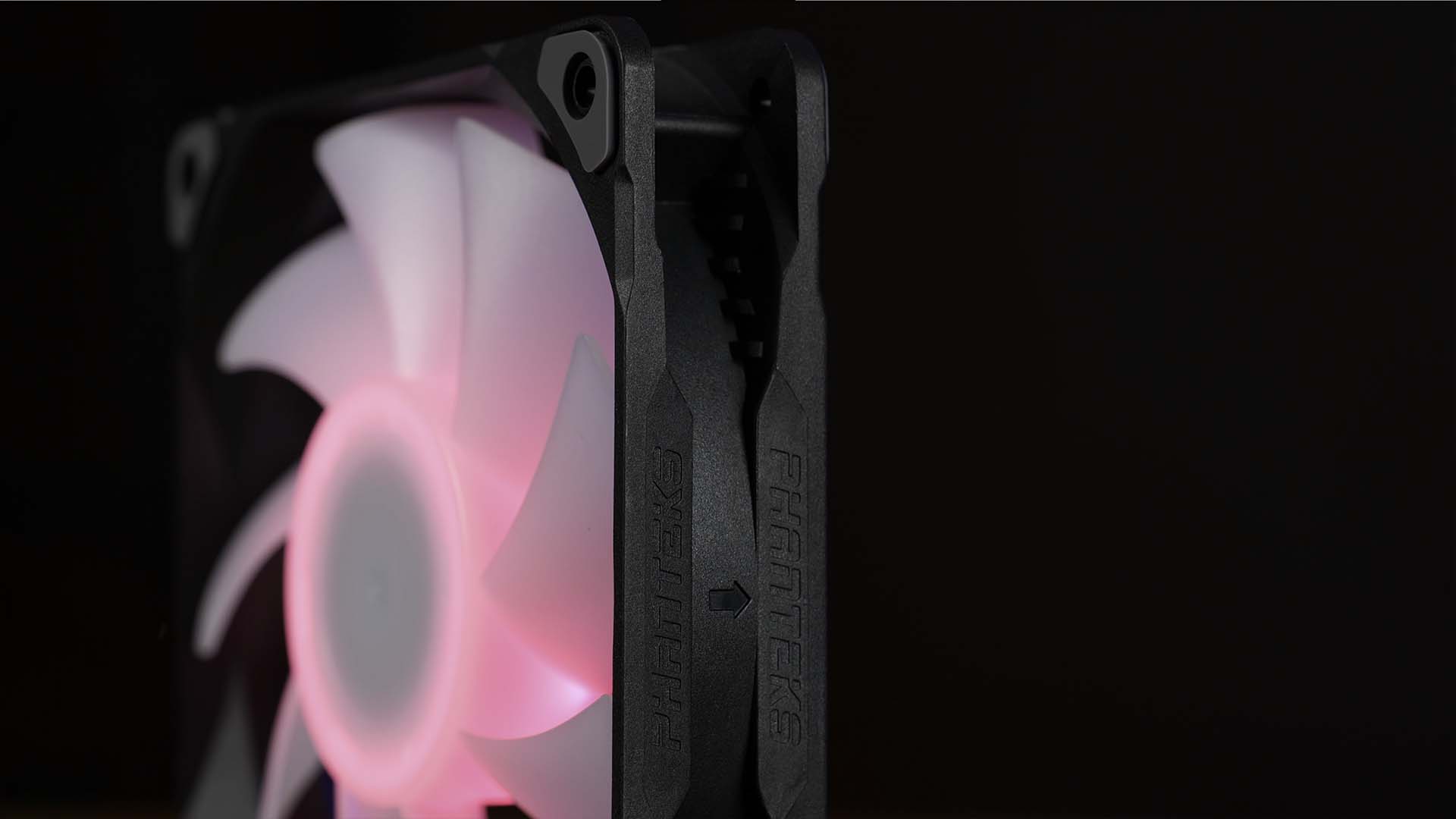 phanteks-m25-120-design