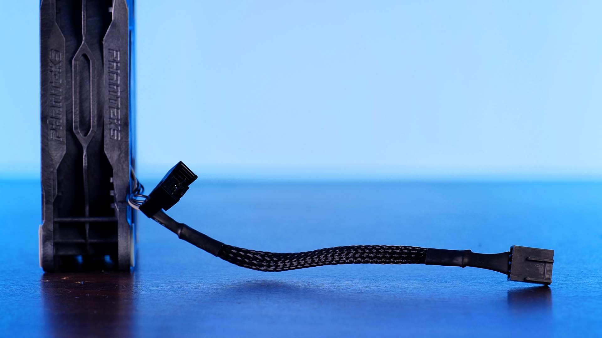 phanteks-t30-cable