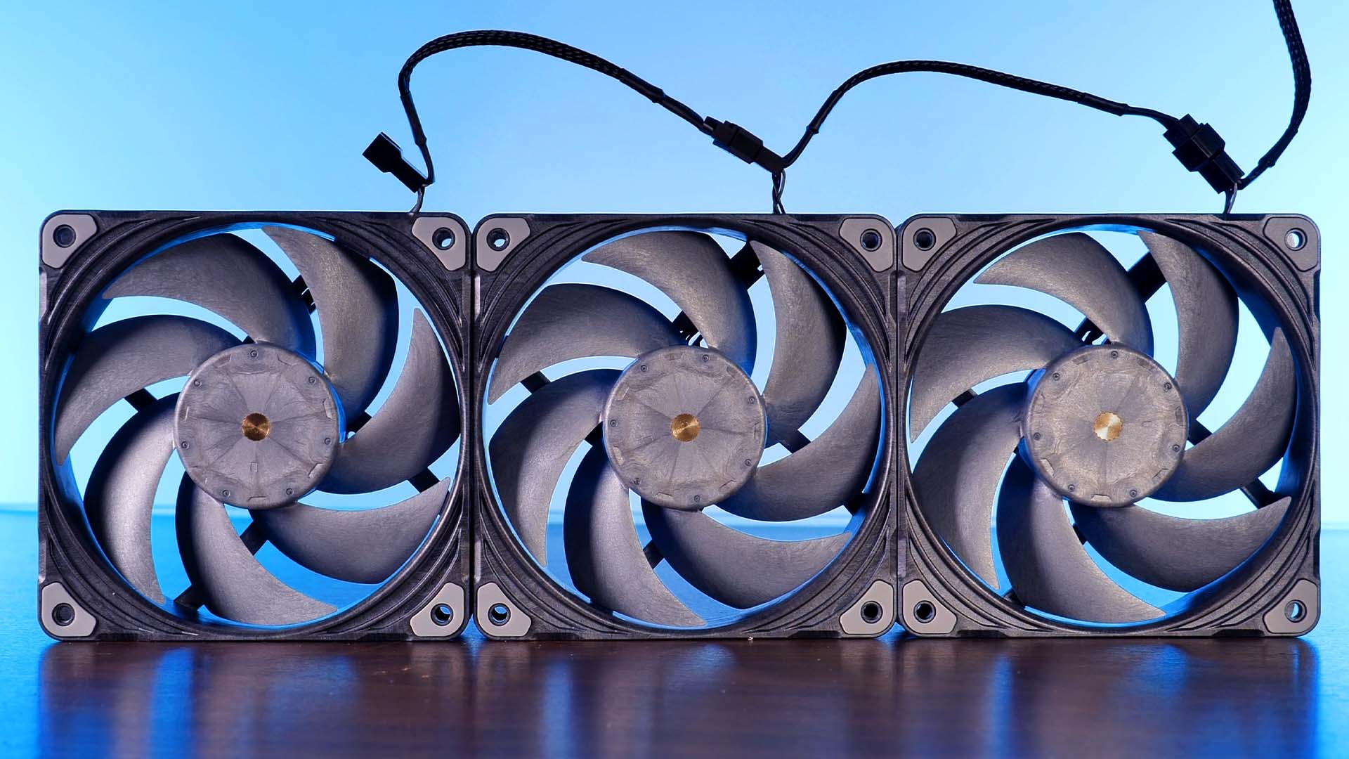 phanteks-t30-tripple