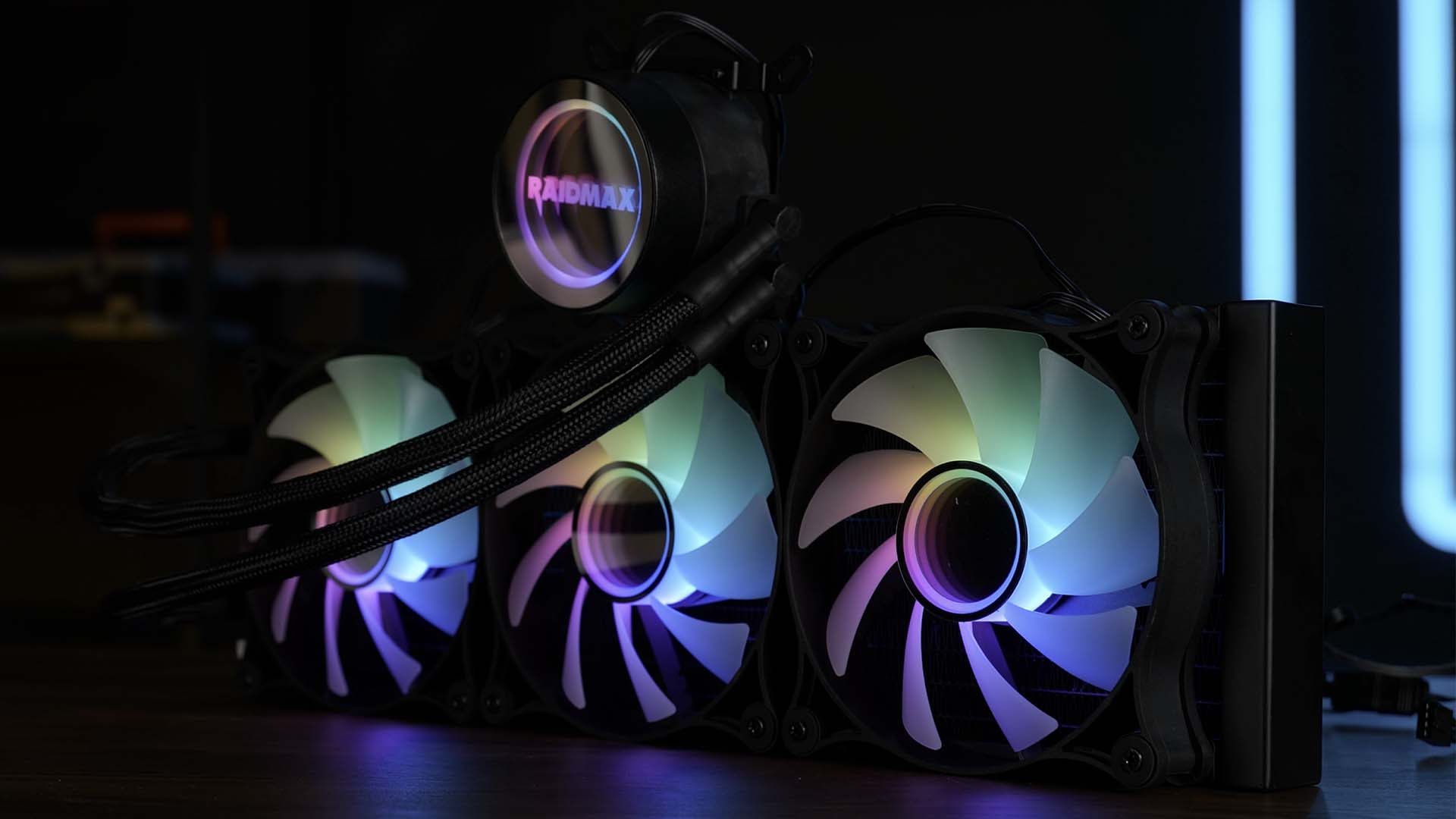 raidmax-infinita-360-fan2