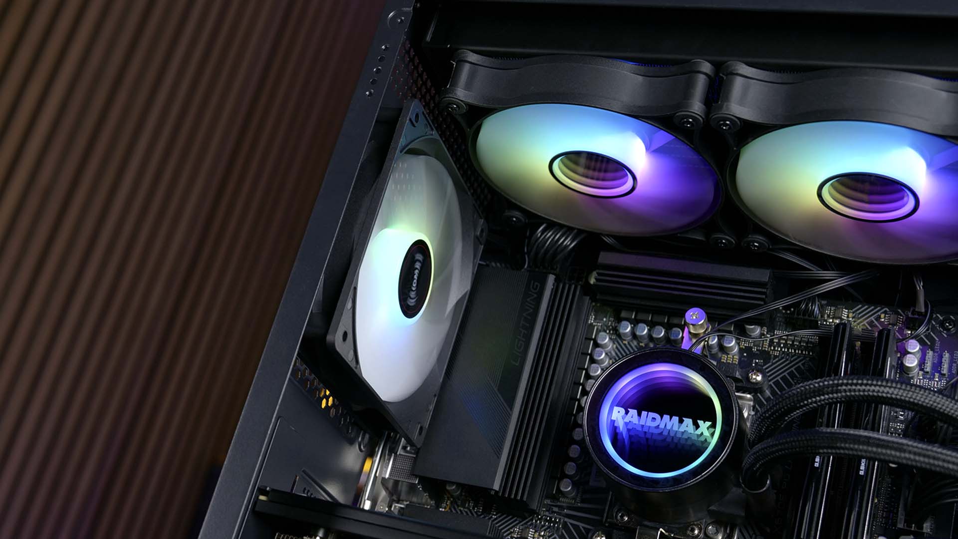 raidmax-infinita-360-design