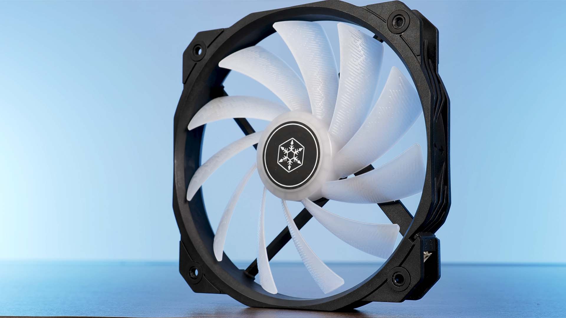 silverstone-sharkforce-160-design9